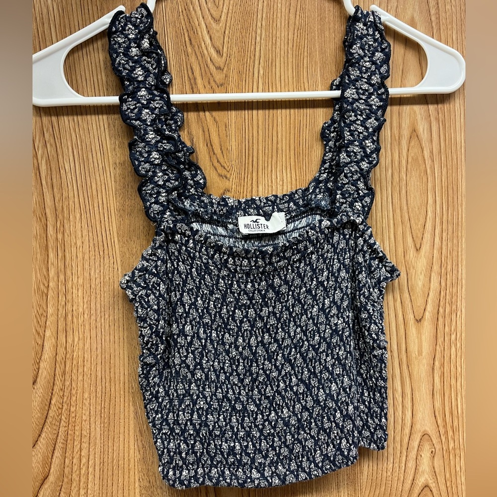 Hollister Cropped Tank
